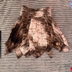 Brown Leaf Pattern Skirt